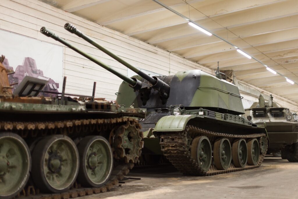 Tankid Eesti sõjamuuseumi sõjatehnika angaaris