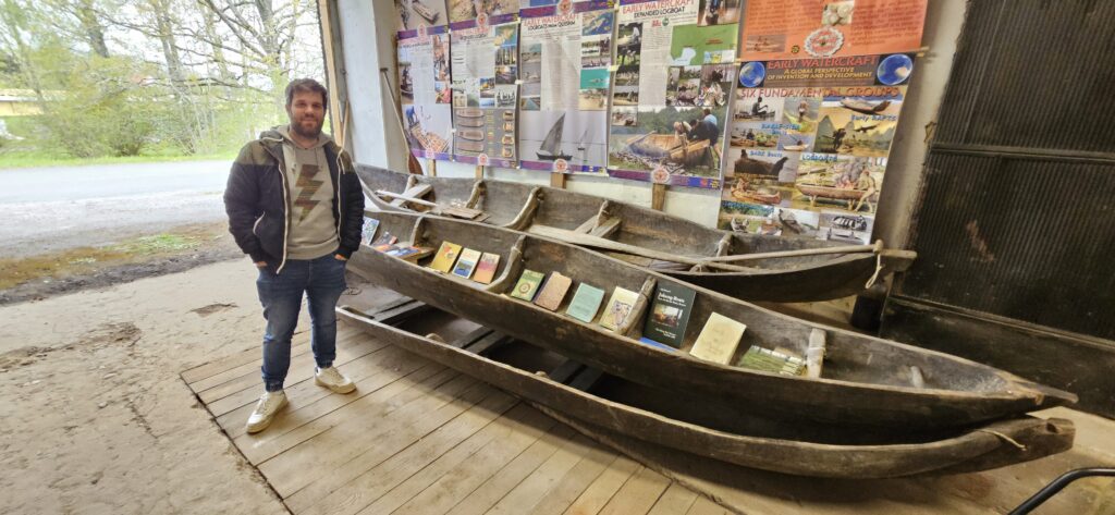 Muuseumiöö esimene külastaja haabjakojas