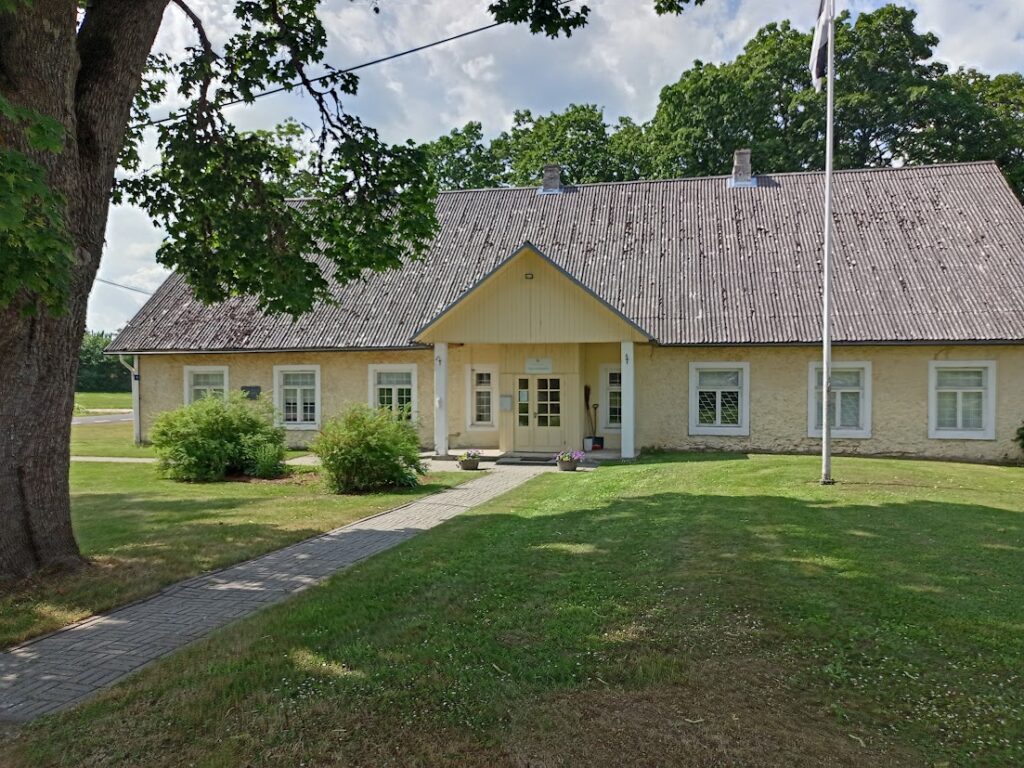 Juuru ajalooline vallamaja